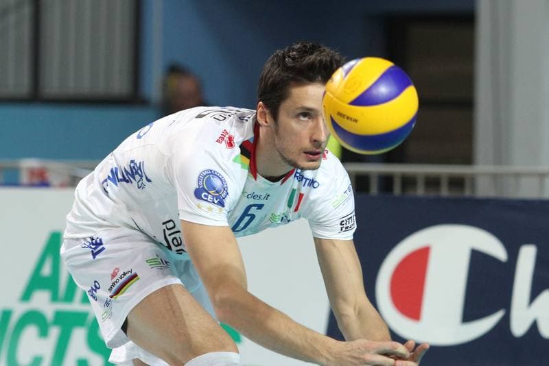Volleyball. CEV Champions League. ZAKSA Kedzierzyn-Kozle - Trentino Volley. 22.12.2011
