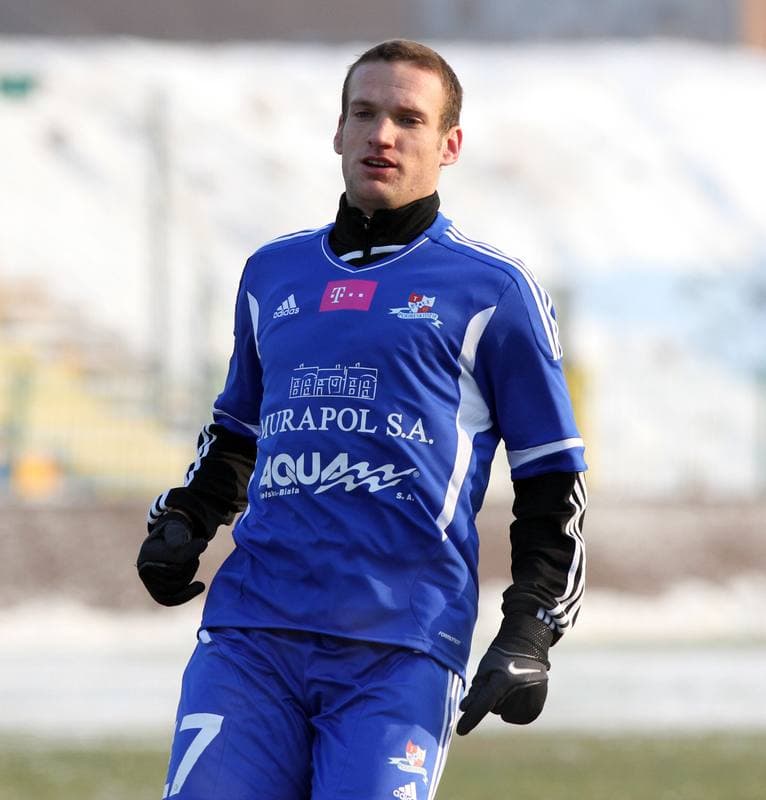 Football. Sparing. Podbeskidzie Bielsko-Biala - MFK Karvina. 11.02.2012