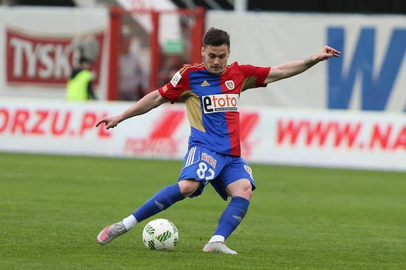 Football. Ekstraklasa. Piast Gliwice - Pogon Szczecin. 01.05.2016