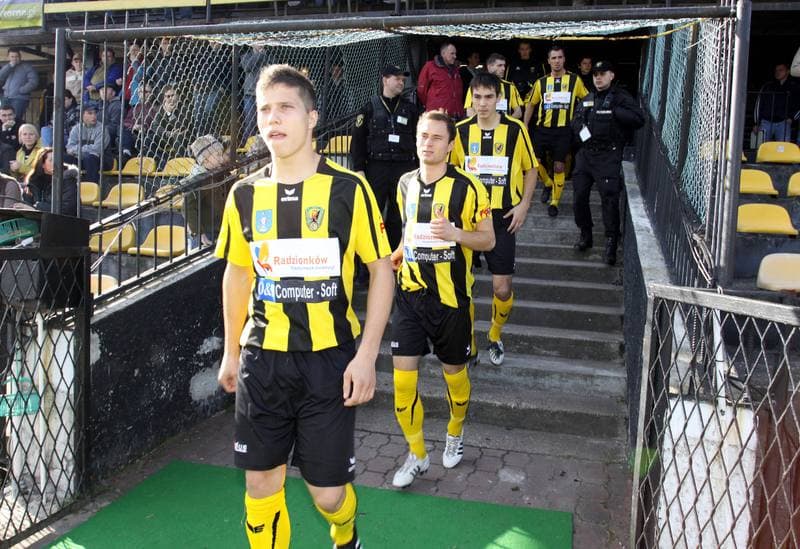 Football. I liga. Ruch Radzionkow - Piast Gliwice. 30.10.2010