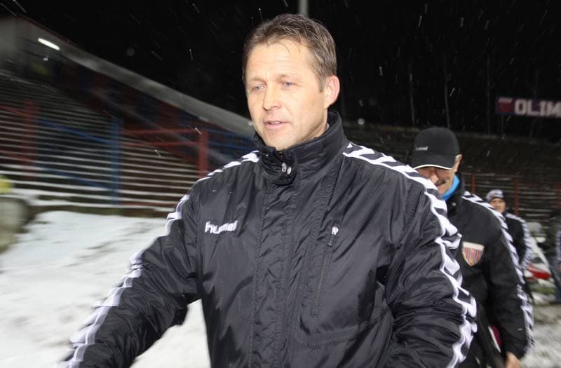 Football. Ekstraklasa. Polonia Bytom - Legia Warsaw. 26.11.2010