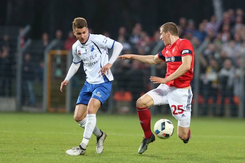 Football. Nice I Liga. MKS Kluczbork - Gornik Zabrze. 01.04.2017