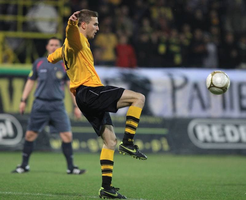 Football. I liga. GKS Katowice - Warta Poznan. 02.04.2010