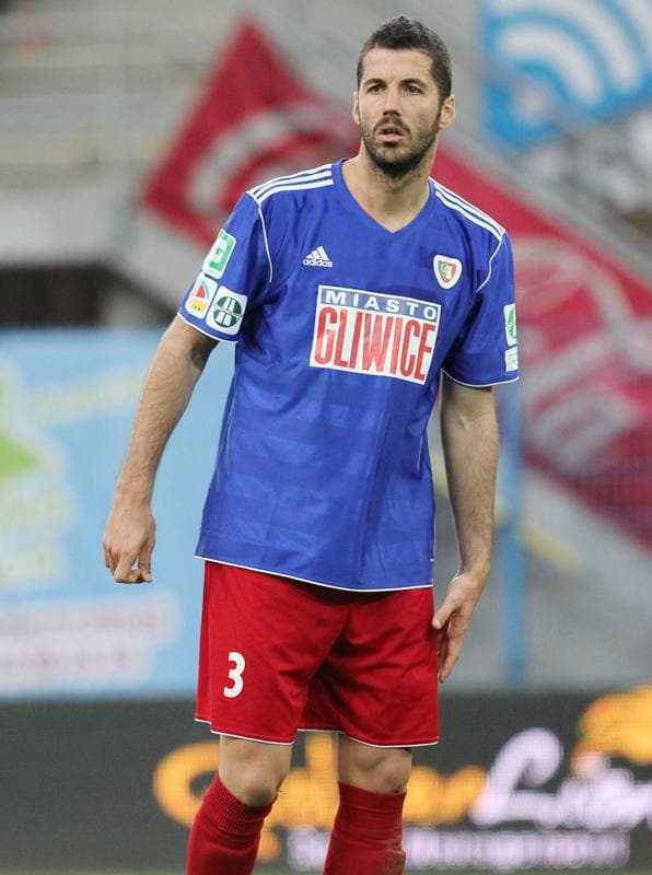 Football. I liga. Piast Gliwice - Olimpia Grudziadz. 22.04.2012