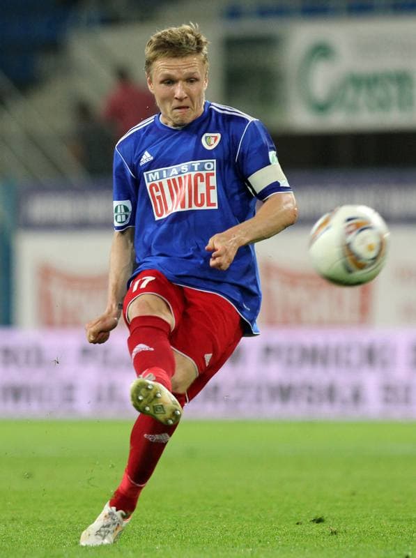Football. I liga. Piast Gliwice - Dolcan Zabki. 09.05.2012