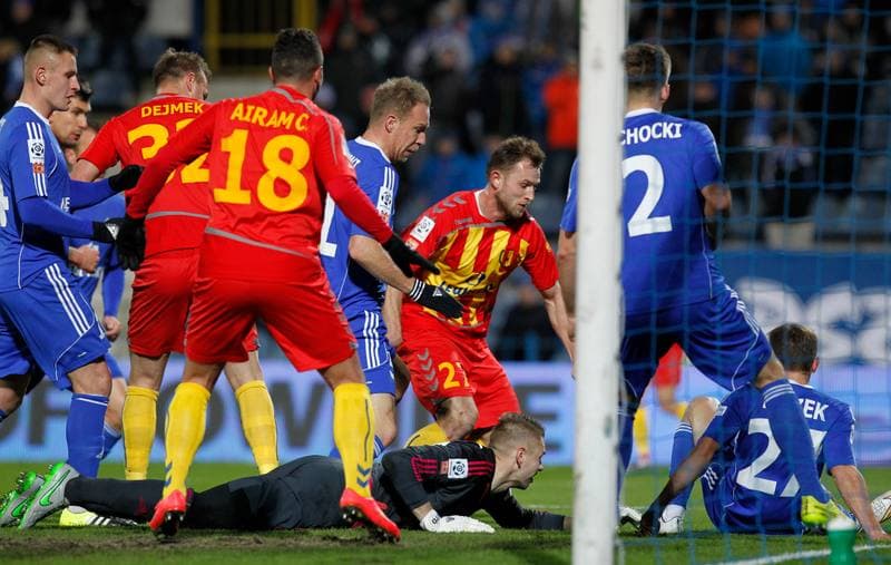 Football. PKO BP Ekstraklasa. Ruch Chorzow - Korona Kielce. 01.12.2015