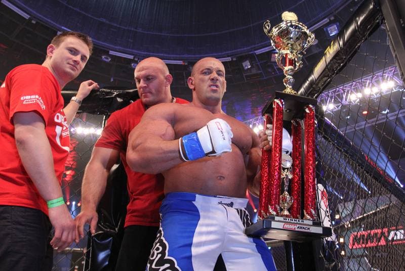 MMA. MMA Attack. Robert Burneika - Marcin Najman. 27.04.2012