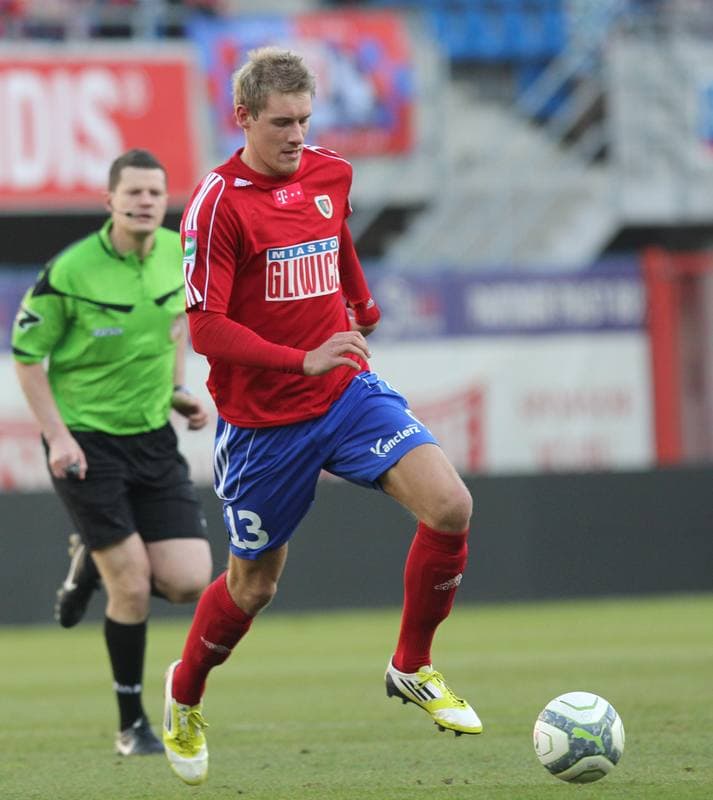 Football. T-Mobile Ekstraklasa. Piast Gliwice - Zaglebie Lubin. 02.03.2013
