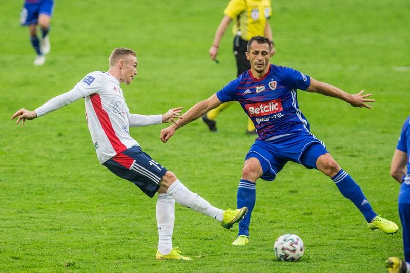 Football. PKO BP Ekstraklasa. Piast Gliwice - Gornik Zabrze. 09.06.2020