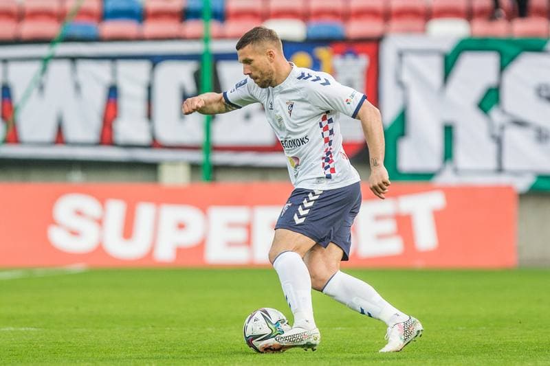 Football. PKO BP Ekstraklasa. Gornik Zabrze - Lechia Gdansk. 18.04.2022