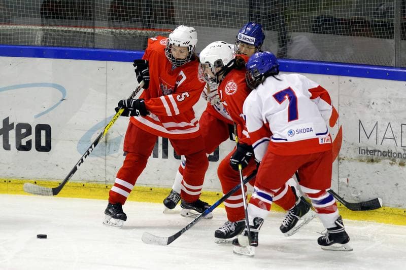 Ice Hockey. Women's U18 Olympic Hopes Tournament. Poland - Czech Republic. 15.12.2017