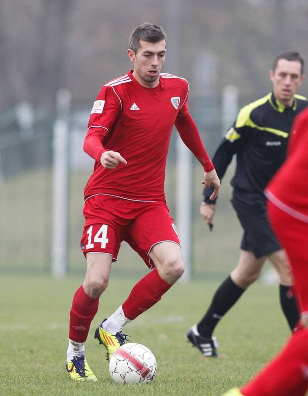 Football. III Liga Opolsko Slaska. Grunwald Ruda Slaska - Piast II Gliwice. 15.11.2014