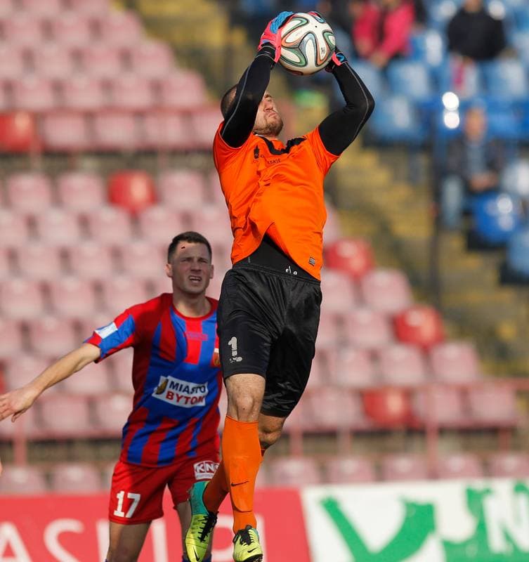 Football. III Liga Opolsko Slaska. Polonia Bytom - Ruch Zdzieszowice. 15.11.2014