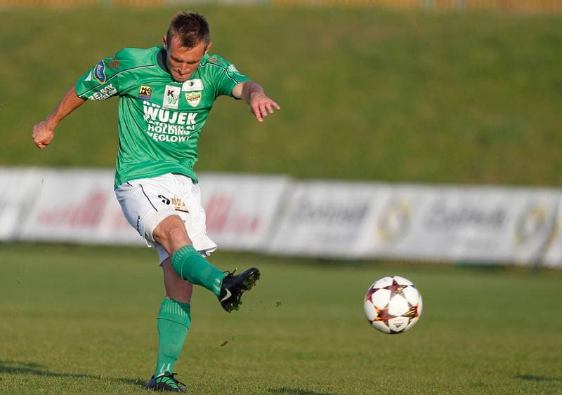 Football. II Liga Opolsko Slaska. Rozwoj Katowice - Nadwislana Gora. 15.11.2014