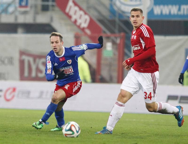 Football. PKO BP Ekstraklasa. Piast Gliwice - Wisla Krakow. 03.10.2015
