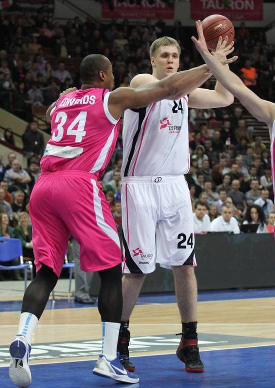 Basketball. Tauron Basket Liga. Polnoc - Poludnie. 14.01.2012
