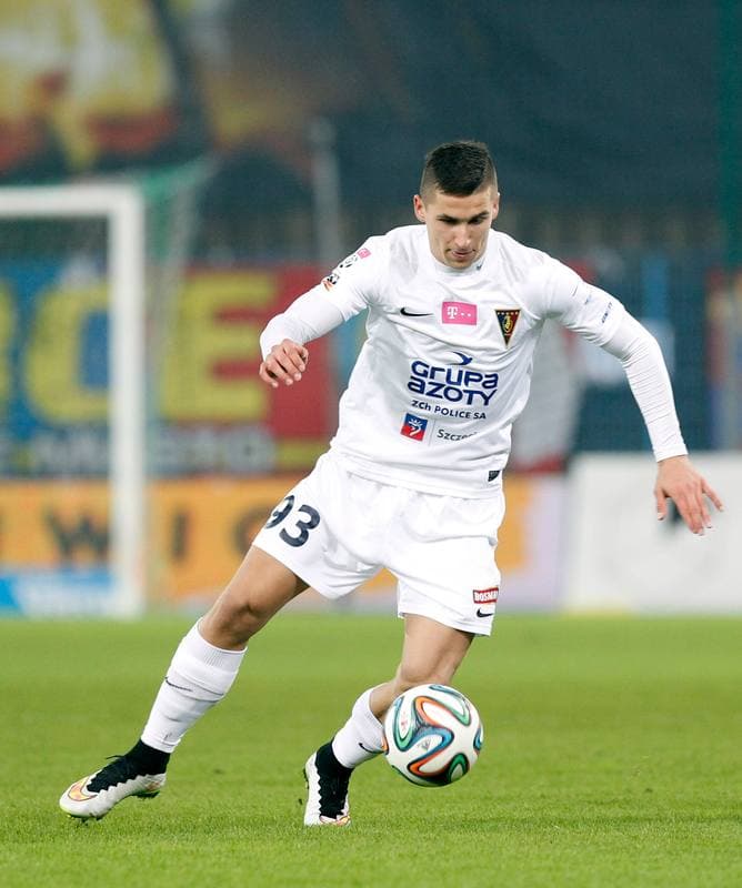 Football. T-Mobile Ekstraklasa. Piast Gliwice - Pogon Szczecin. 15.12.2014