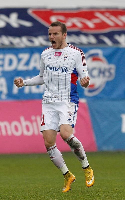 Football. T-Mobile Ekstraklasa. Gornik Zabrze - Ruch Chorzow. 02.04.2015