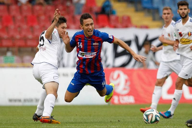 Football. II Liga. Polonia Bytom - Olimpia Zambrow. 15.08.2015