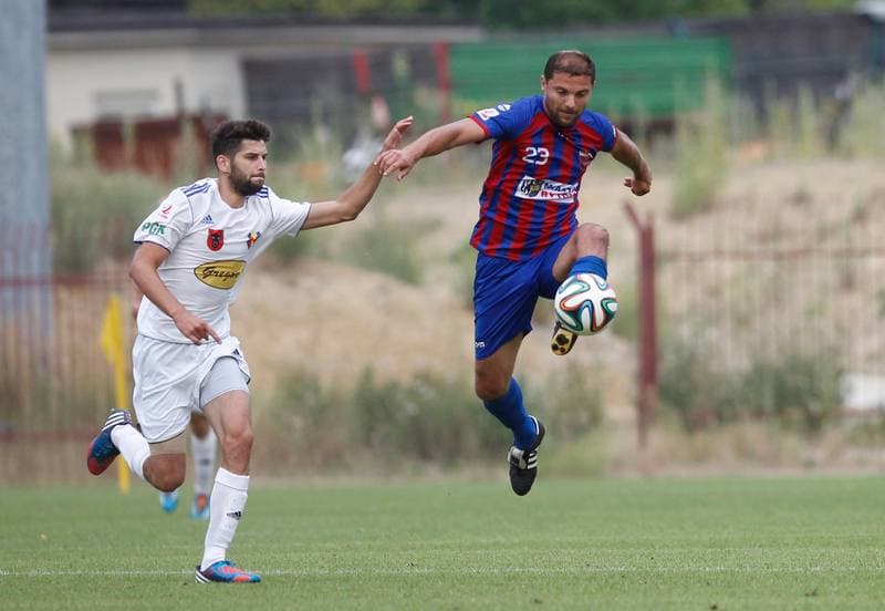 Football. II Liga. Polonia Bytom - Olimpia Zambrow. 15.08.2015