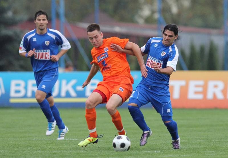 Football. I liga. Termalica Bruk-Bet Nieciecza - Piast Gliwice. 10.09.2011