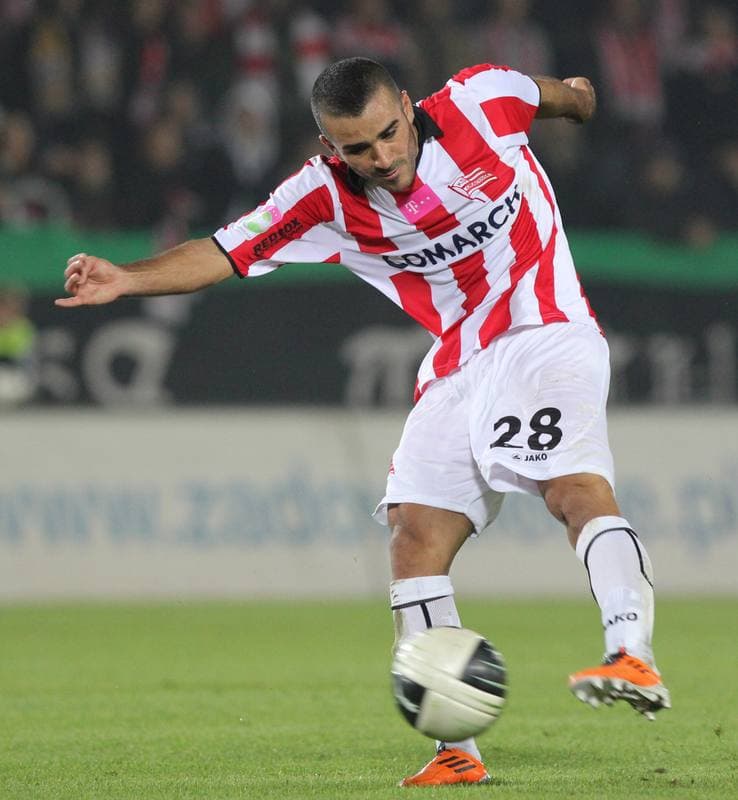 Football. T-Mobile Ekstraklasa. Cracovia Krakow - Polonia Warszawa. 24.10.2011