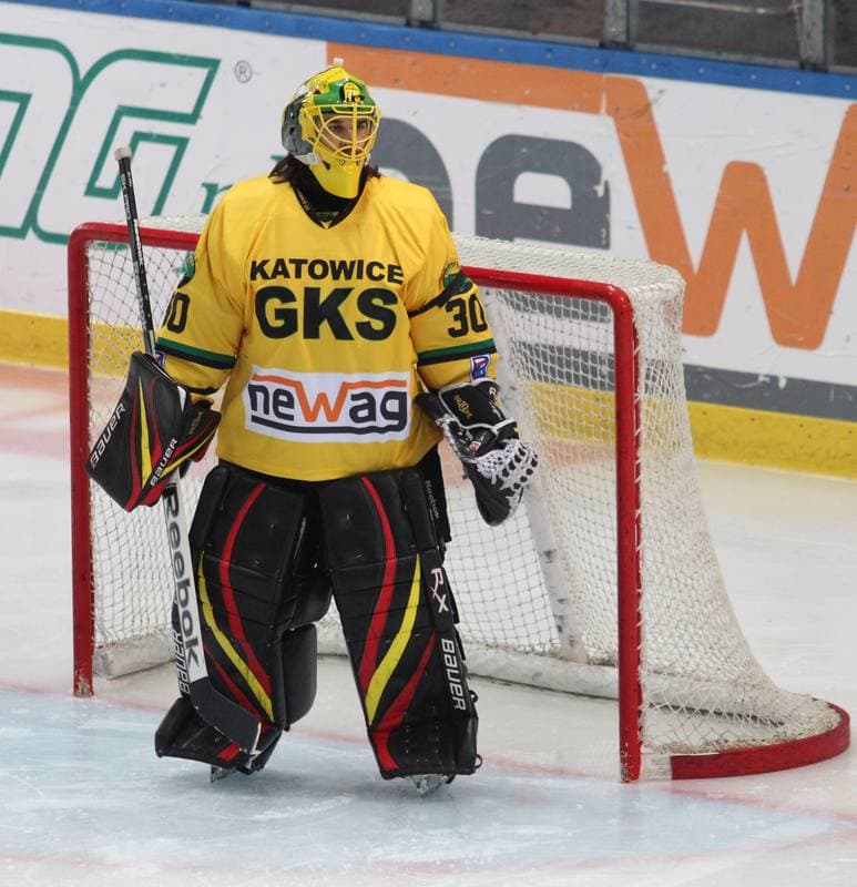 Ice Hockey. Polska Liga Hokeja na Lodzie. HC GKS Katowice - Comarch Cracovia Krakow. 02.10.2012
