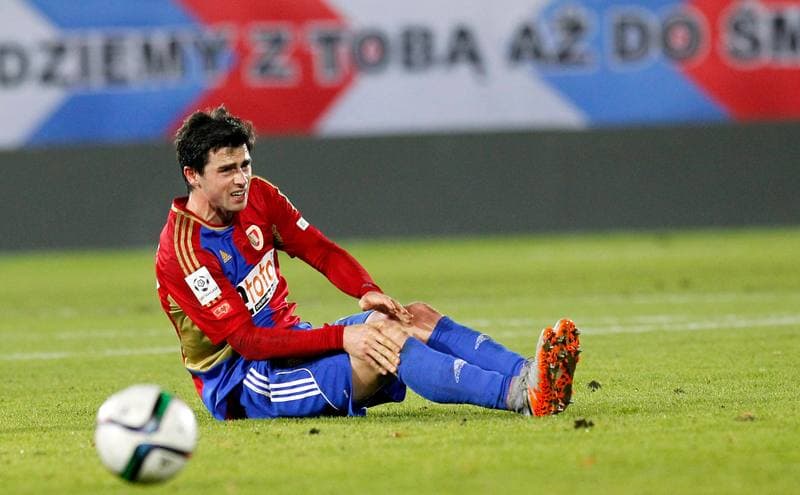 Football. PKO BP Ekstraklasa. Gornik Zabrze - Piast Gliwice. 01.12.2015