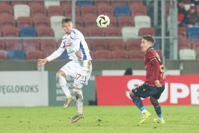 Football. PKO BP Ekstraklasa. Gornik Zabrze - Lech Poznan. 06.12.2024