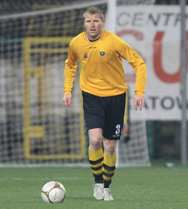 Football. I liga. GKS Katowice - Warta Poznan. 02.04.2010