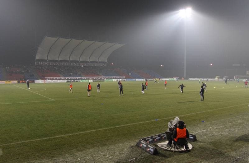 Football. Ekstraklasa. Polonia Bytom - Legia Warsaw. 13.03.2010