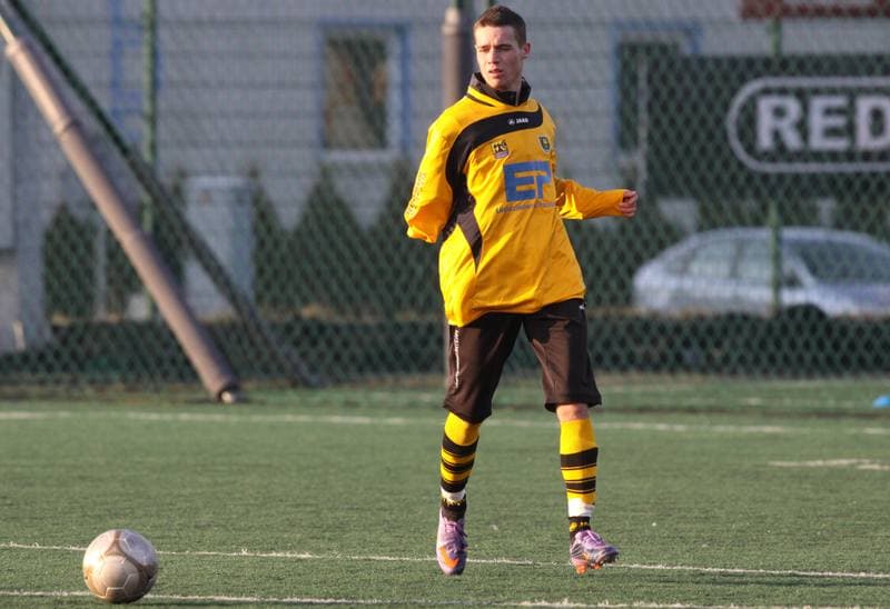 Football. Sparing. GKS Katowice - Hutnik Krakow. 09.02.2011