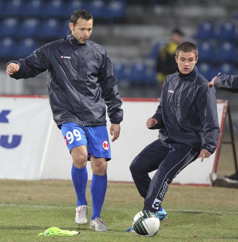 Football. PKO BP Ekstraklasa. Ruch Chorzow - GKS Belchatow. 12.03.2011