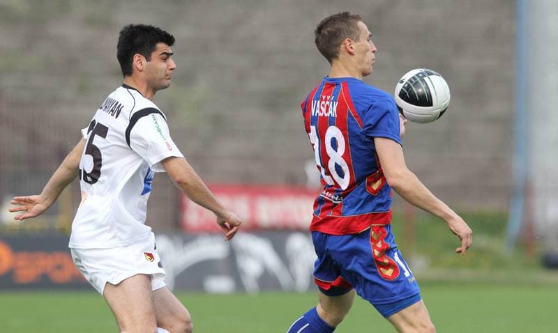 Football. Ekstraklasa. Polonia Bytom - Jagiellonia Bialystok. 30.04.2011