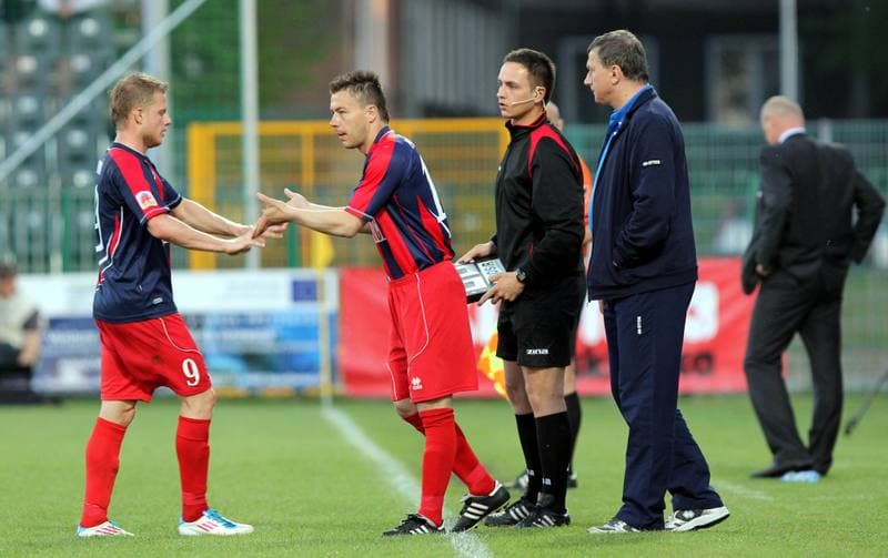 Football. I liga. Podbeskidzie Bielsko-Biala - Piast Gliwice. 11.05.2011