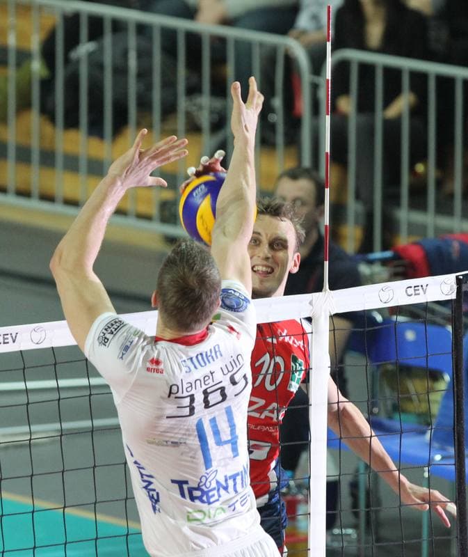Volleyball. CEV Champions League. ZAKSA Kedzierzyn-Kozle - Trentino Volley. 22.12.2011