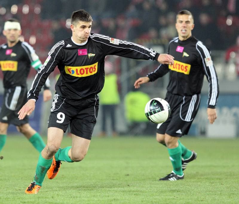 Football. T-Mobile Ekstraklasa. Cracovia Krakow - Lechia Gdansk. 18.02.2012