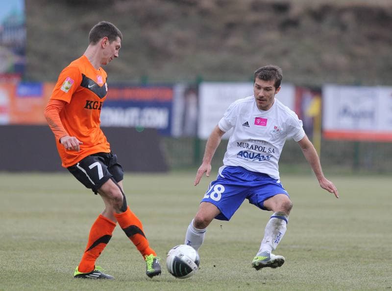 Football. T-Mobile Ekstraklasa. Podbeskidzie Bielsko-Biala - Zaglebie Lubin. 25.02.2012