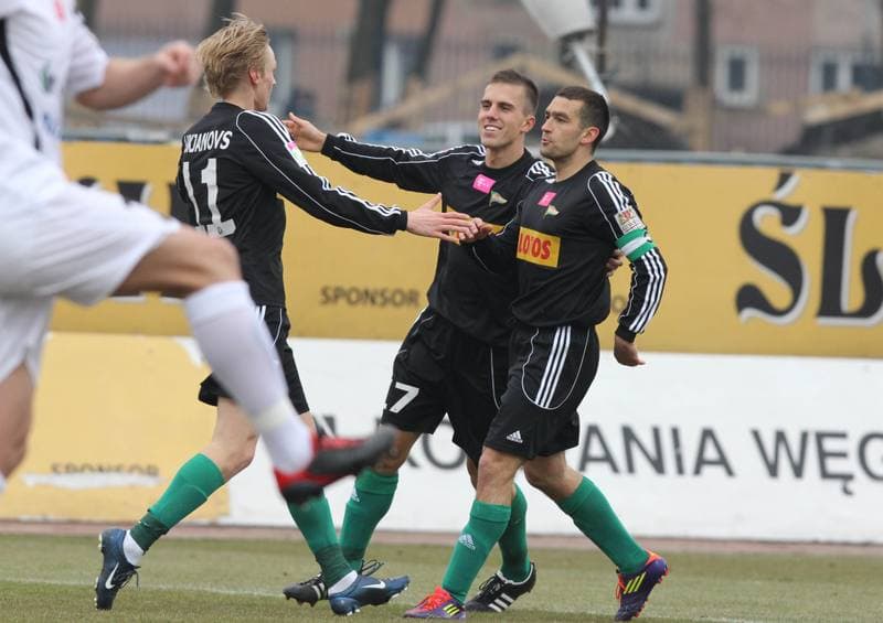 Football. PKO BP Ekstraklasa. Gornik Zabrze - Lechia Gdansk. 15.04.2011