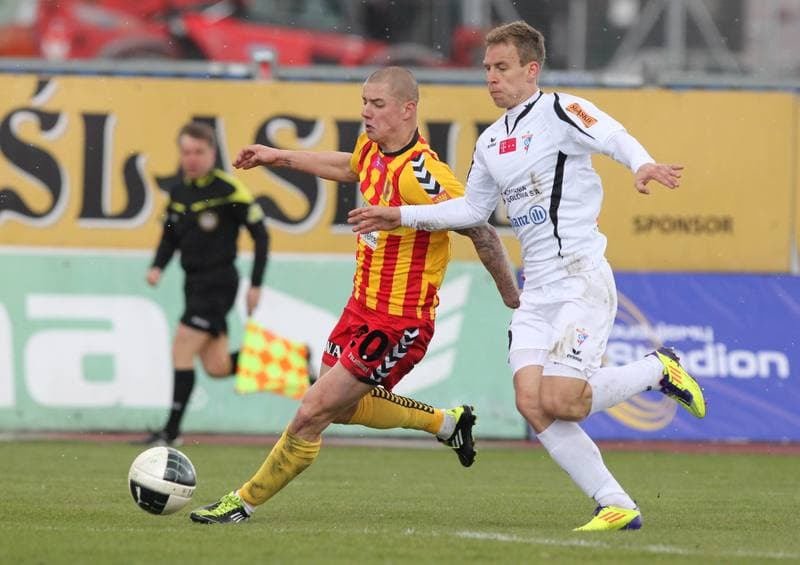 Football. T-Mobile Ekstraklasa. Gornik Zabrze - Korona Kielce. 01.04.2012