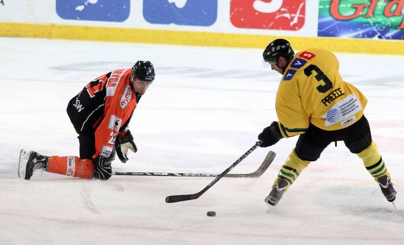 Ice Hockey. Polska Liga Hokeja na Lodzie. HC GKS Katowice - JKH GKS Jastrzebie. 14.10.2012