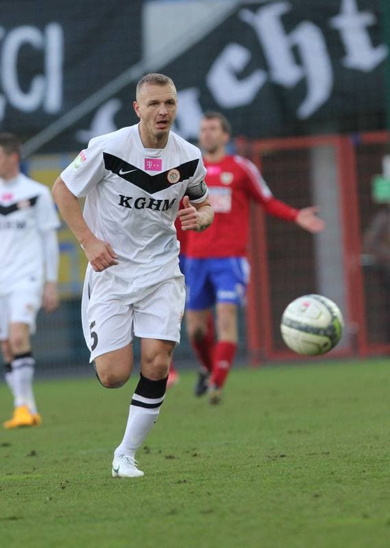 Football. T-Mobile Ekstraklasa. Piast Gliwice - Zaglebie Lubin. 02.03.2013