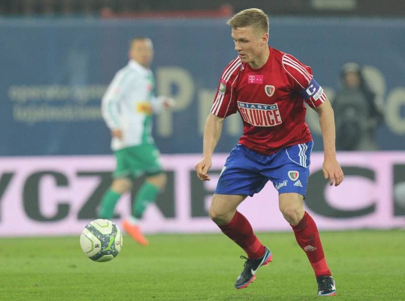 Football. T-Mobile Ekstraklasa. Piast Gliwice - Lechia Gdansk. 18.03.2013