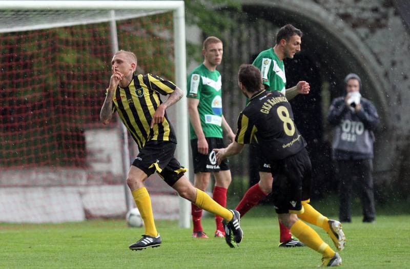 Football. I liga. GKS Tychy - GKS Katowice. 08.05.2013