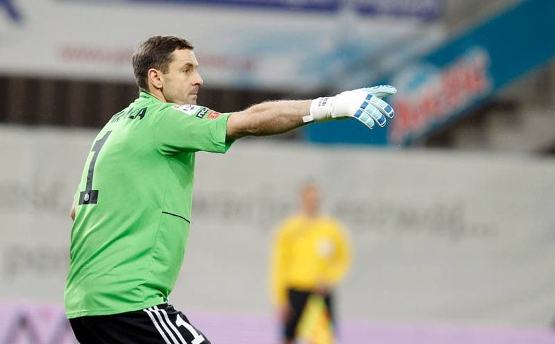 Football. T-Mobile Ekstraklasa. Piast Gliwice - Pogon Szczecin. 15.12.2014