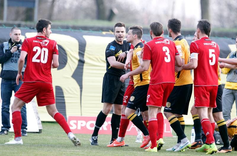 Football. I Liga. GKS Katowice - Bytovia Bytow. 11.04.2015