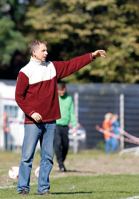 Football. IV Liga. Slavia Ruda Slaska - Ruch Radzionkow. 03.10.2015