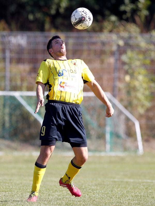 Football. IV Liga. Slavia Ruda Slaska - Ruch Radzionkow. 03.10.2015