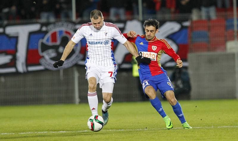 Football. T-Mobile Ekstraklasa. Gornik Zabrze - Piast Gliwice. 14.09.2014