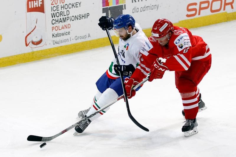 Ice Hockey. EIHC. Poland - Italy. 17.12.2015